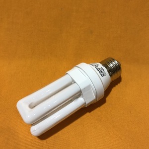 ★未使用★ 三菱/オスラム コンパクト形蛍光ランプ 電球色 EFD11EL
