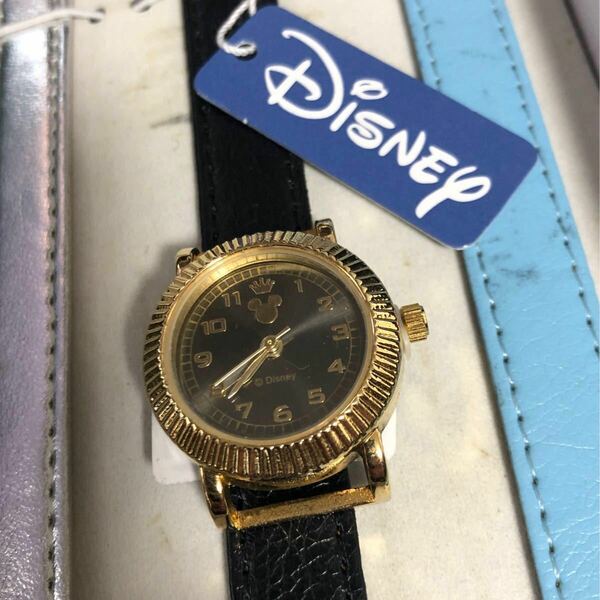 ディズニー　ミッキーマウス　レディース腕時計 ベルト3色セット　ボタン電池　sr626