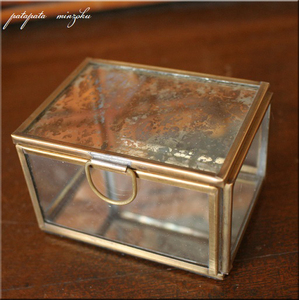 真鍮 ガラス ジュエリーボックス M アンティークゴールド パタミン 小物入れ ガラスコレクション