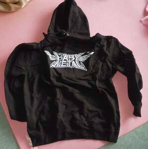  new goods unused BABYMETAL CRUSH LOGO HOODIE UK version abroad L size BME80035-L abroad official thing . baby metal crash Logo Parker US version . body differ 