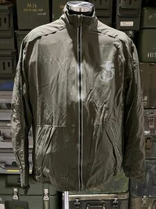 米軍 放出品 ニューバランス USMCトレーニングジャケットランニングジャケット サイズM New Balance ミリタリー 992 991 wtaps