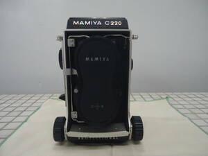 マミヤ　MAMIYA C220 PROFESSIONAL 二眼レフカメラ　MAMIYA-SEKOR 1:3.7 f=80㎜