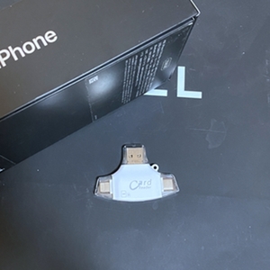 SD カードリーダー iPhoneデータ保存 双方向でのデータコピー可能 USB iOS Android TYPE-C 対応