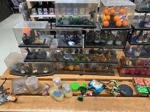ドラゴンボール Dr.スランプ アラレちゃん ガンダム 名探偵コナン スター・ウォーズ等 ミニフィギュア ボトルキャップ 大量まとめ ジャンク