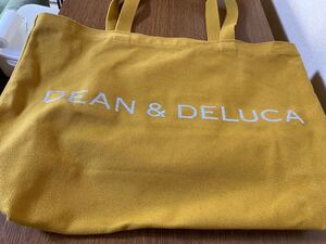 DEAN &DELUCA のトートバック
