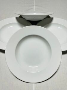 【国産高級白磁】白無地の大皿　パスタ皿　スープ皿　新品4枚 リチャードジノリ　 ウェッジウッド ノリタケ