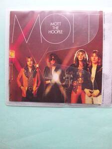 【送料112円】ソCD2321 Mott The Hoople Mott ボーナストラック４曲 / モット・ザ・フープル / 革命 /ソフトケース入り