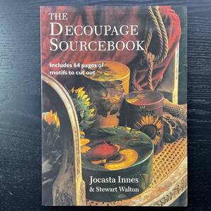 手芸本■ARTBOOK_OUTLET■N5-079★送料無料 デコパージュ ソースブック カットアウトモチーフ64ページ The Decoupage Source Book 未使用品