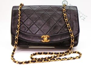 ◆S9621 CHANEL シャネル マトラッセ ターンロック ダイアナ チェーン ショルダー バッグ