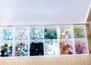 ハンドメイド アクセサリーパーツ3ケースまとめ売り