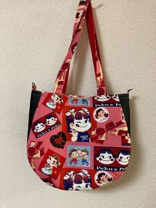 ハンドメイド ペコちゃんリボンラウンドトートバック