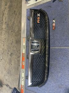 フロントグリル ストリーム RSZ rn6 リアエンブレム おまけ