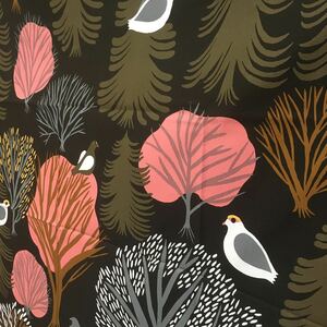  новый товар *marimekko 50.×72cmkorupikorpi хлопок ткань голубь птица лес Marimekko повтор 