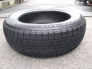 【L109】スタッドレスタイヤ1本 175/60R16 BRIDGESTONE ブリヂストン ブリザック VRX 2017年 中古 ◆◆個人宅配達不可◆◆