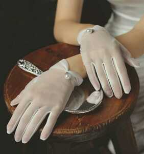 新品ウエディンググローブ結婚式手袋フォーマルホワイト白チュール＆パールショート丈