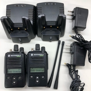 【動作品】2台セット GDB3500 モトローラ デジタル簡易無線機 トランシーバー 免許局[管理番号：6077]