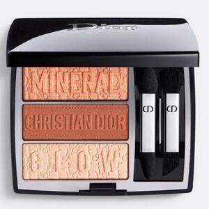 Dior トリオ ブリック パレット スプリング コレクション2022