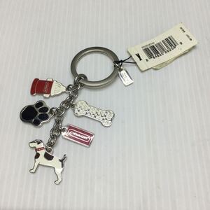 送料無料 COACH キーホルダー 犬 DOG カラフル キーホルダー チャーム キーリング タグ付き