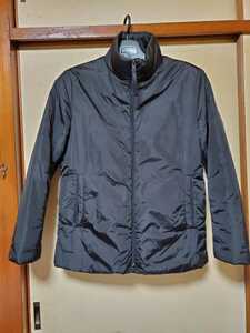 PRADA　プラダ　size46　　黒　立ち襟　中綿ナイロンジップジャケット　