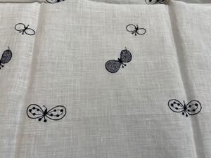 ミナペルホネン 刺繍生地 choucho ホワイト