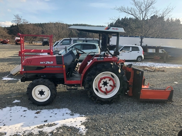 超ポイントバック祭 16馬力 YM1610D トラクター ヤンマー 八戸市 青森県 1307h 直M6037224 中古 農業 農機具 農業機械 稲作 水田 - 車体 超ポイントバック祭 16馬力 YM1610D トラクター ヤンマー 八戸市 青森県 1307h 直M6037224 中古 農業 農機具 農業機械 稲作 水田 - 車体