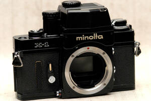 MINOLTA ミノルタ 昔の高級一眼レフカメラ X-1ボディ 希少品 
