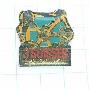 送料無料)３ SUISSES フランス輸入アンティーク ピンバッジ PINS ピンズ A05798