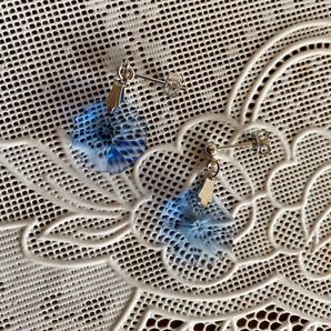 ガラスピアスorイヤリング(ライトブルー)