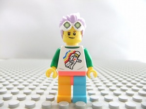 WX17　新品未使用レゴ　ミニフィグ　かっこいい男の子　LEGO社純正品
