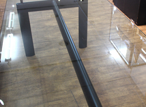 札幌市内近郊限定 Cassina ixc/カッシーナ LC6 テーブル ガラステーブル ダイニングテーブル ル・コルビュジエ シンプル モダン 高さ調整可_画像5