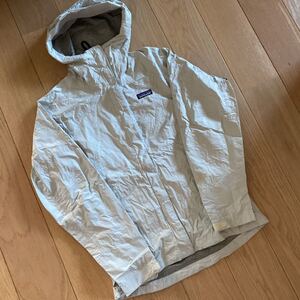 パタゴニア patagonia マウンテンパーカー ナイロンジャケット