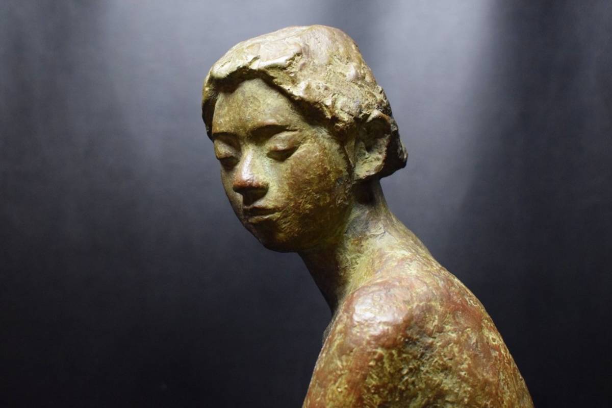 保証書付】 文部大臣賞受賞 彫刻家大型作品 ブロンズ銅 美人裸婦像