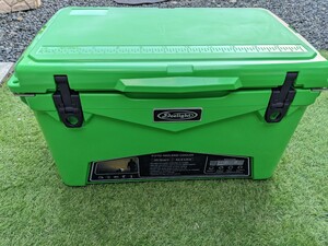 アイスランドクーラーボックス 45QT