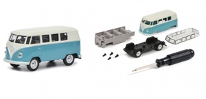 Schuco シュコー EDITION 1：64　VW T1 組立キット