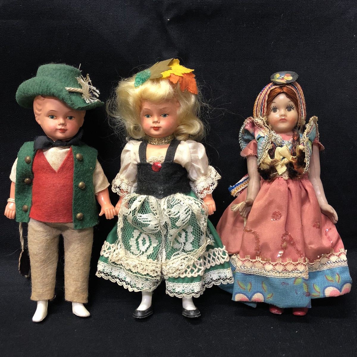 フランスの民芸人形　民族衣装