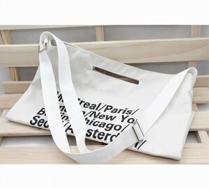 トートバッグ ショルダーバッグ キャンバスかばん 帆布鞄 大容量 カジュアル 布鞄 シンプルデザイン ボタン式 白