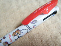 新品未使用♪ハローキティ ジェットストリーム 3色ボールペン 0.5mm　三菱鉛筆　JETSTREAM　日本製　HELLOKITTY　_画像2
