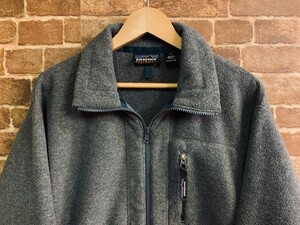 ★実寸L/XL！USA製.90'sビンテージパタゴニア.patagonia.シンチラ.灰色.フリースジャケット.古着.Vintage.レトロ.90年代アウトドアスタイル