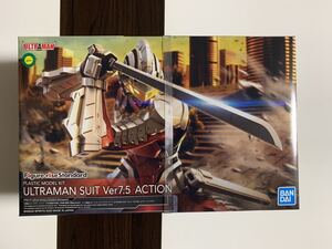 プラモデル バンダイ 1/12 ULTRAMAN SUIT Ver7.5 -ACTION- Figure-rise Standard 「ULTRAMAN」
