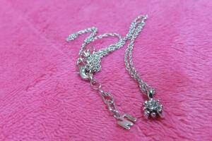 *.9154^ silver * Nina Ricci! necklace *