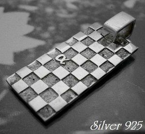 シルバー925銀のチェック プレート白仕上げペンダント/α silver