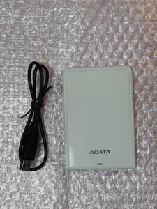 使用116時間のADATA HV620S 2T(1000G)byte(白) ポータブルHDD♪売ります♪