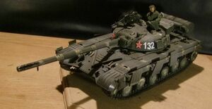 完成品　1/35SKIF　ソビエト陸軍　T-６４戦車