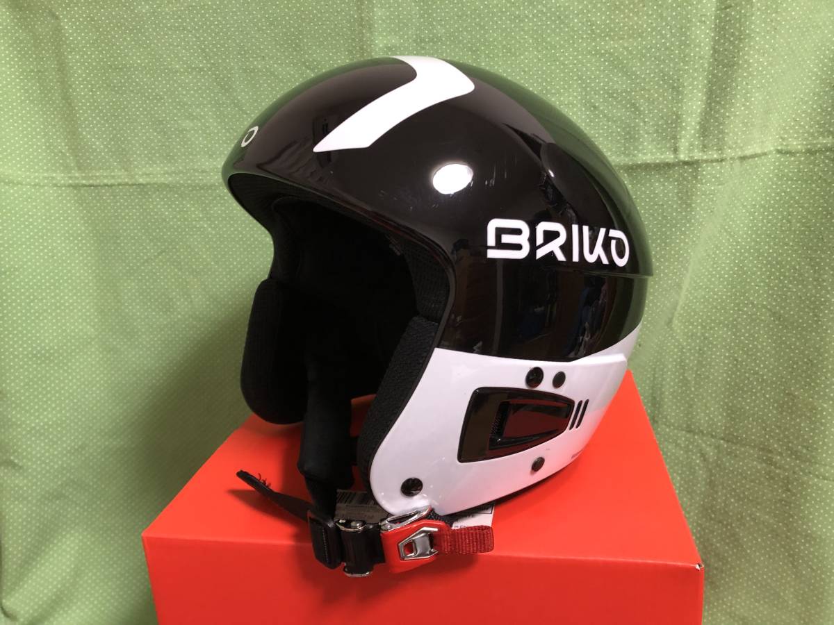 10752円 ビッグ割引 d 未使用保管品 FIS対応 BRIKO ヘルメット サイズ 58cm