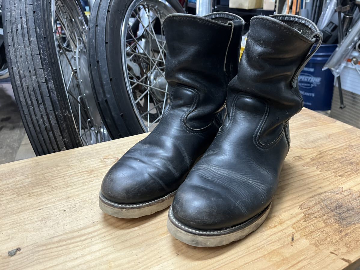 送料無料/新品】 廃盤美品 ペコス プリント羽タグ 8866 RED 靴 8.5