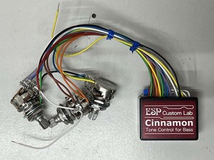 ● ESP Custom Lab Cinnamon 3band EQ ベース用プリアンプサーキット アクティブ 元箱付き イーエスピー