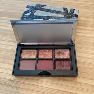 NARS アンラップド ミニアイシャドーパレット dolce vita