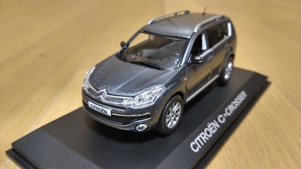 即決　ノレブ　CITROEN　C-CROSSER　2007　シトロエン・Cクロッサー　特注　純正　アウトランダー兄弟　1/43　絶版　レア