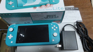●ニンテンドースイッチ ライト ターコイズ Nintendo Switch Lite 本体美品●