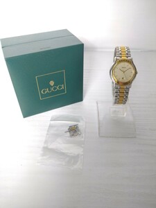 SM0401-144E　GUCCI グッチ クォーツ 8000L 0021036 レディース 腕時計 コンビカラー　女性向け　アクセサリー　装飾品　小物